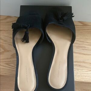 Banana Republic Black Mules Sleek and Versatile